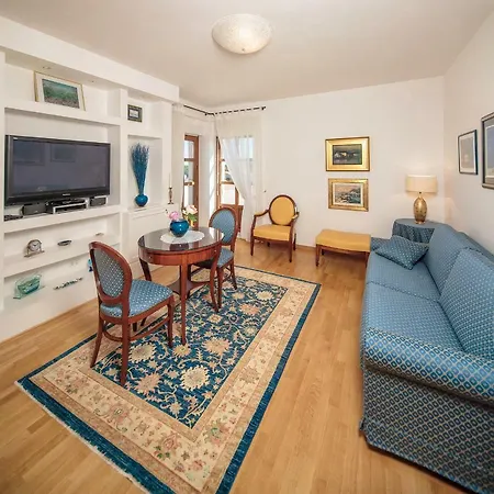 Luxury Boutique Vulin Hotel