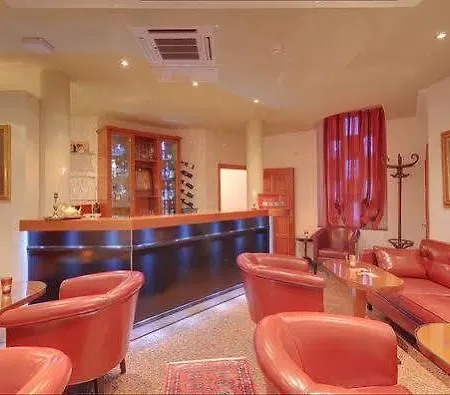 Luxury Boutique Vulin Отель Пула