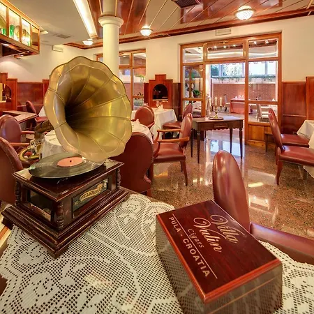 Luxury Boutique Vulin 5* プーラ