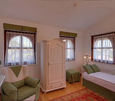 Luxury Boutique Vulin 5* プーラ